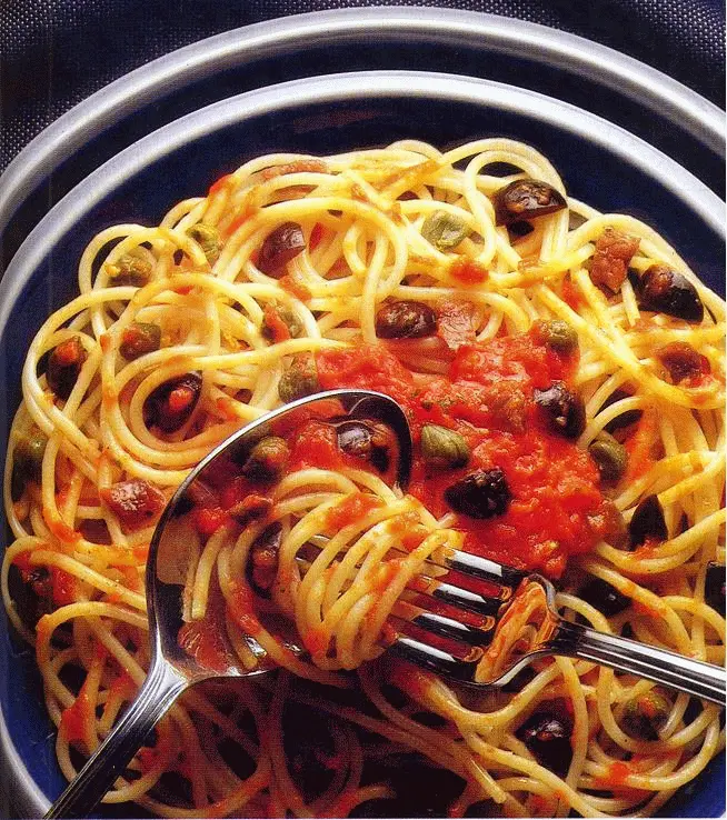 Špagety à la pizzaiola