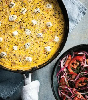 Bramborová frittata s uzeným lososem